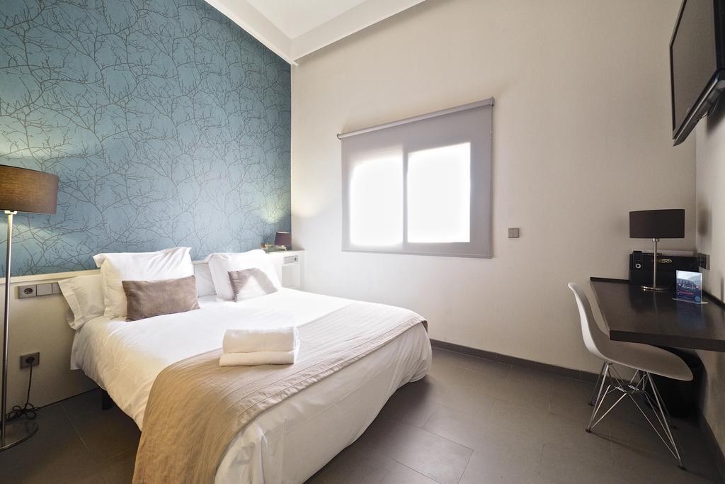 Barcelona Fifteen Central Aparthotel エクステリア 写真