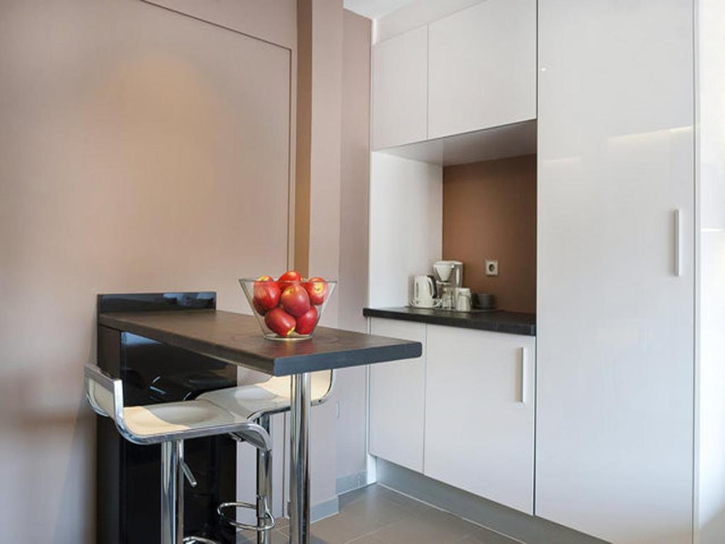 Barcelona Fifteen Central Aparthotel 部屋 写真
