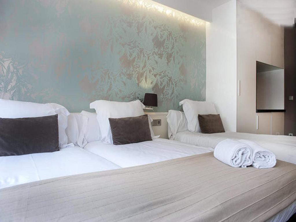 Barcelona Fifteen Central Aparthotel 部屋 写真