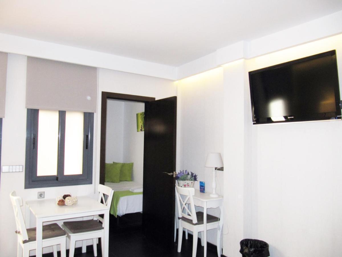 Barcelona Fifteen Central Aparthotel エクステリア 写真