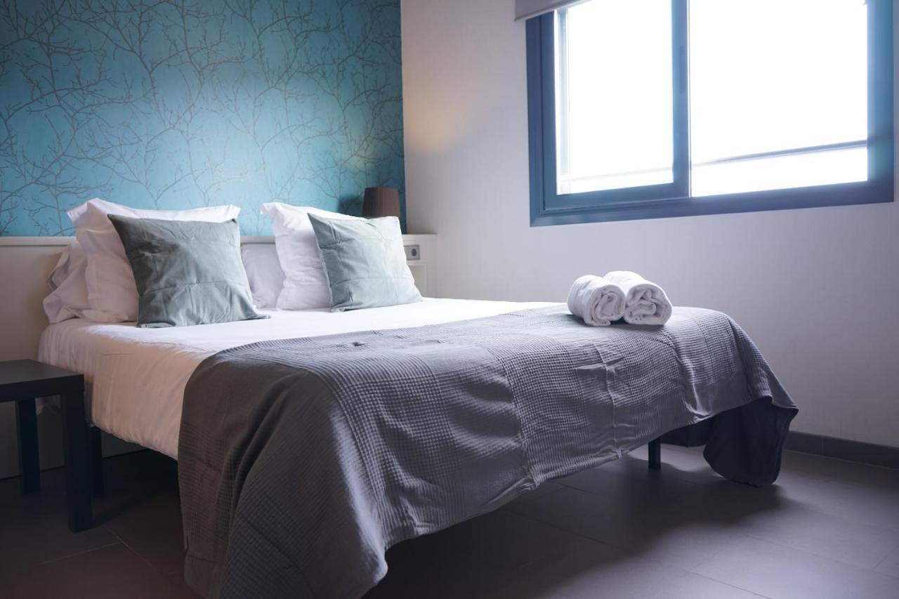 Barcelona Fifteen Central Aparthotel エクステリア 写真